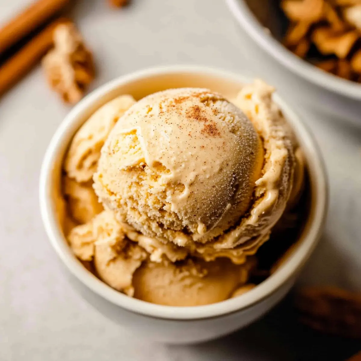 Creamy Homemade Pumpkin Ice Cream for Year-Round Bliss